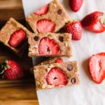 Healthy Gluten-Free Strawberry Protein Bar Recipe